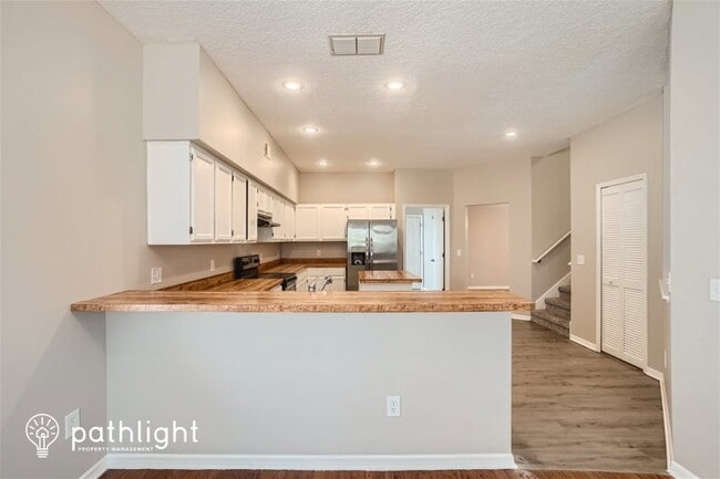 Building Photo - 1240 Wyndham Pine Dr, Apopka, FL, 32712