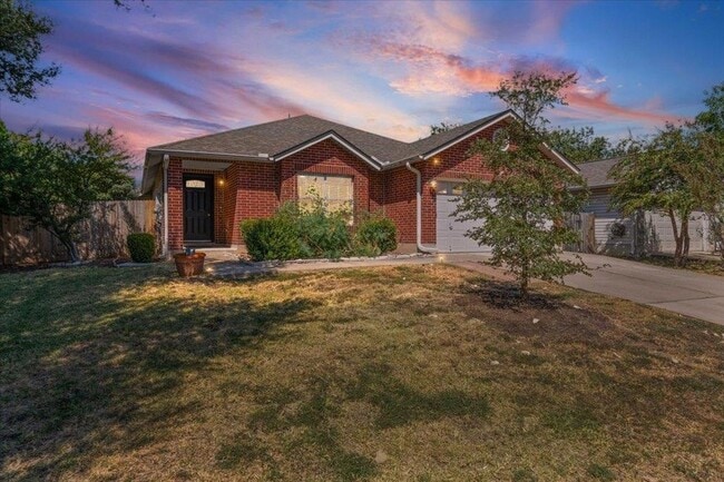 Building Photo - 1208 Dexford Dr