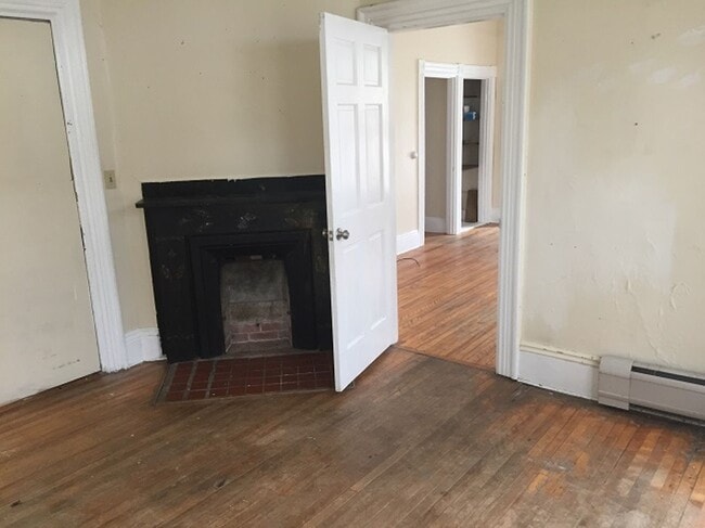 Foto del edificio - 15 Pond St