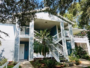 Building Photo - 2585 Grassy Point Dr