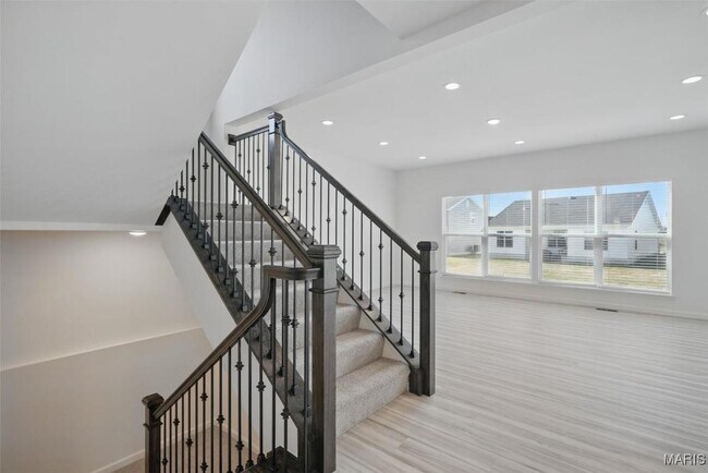 Building Photo - 928 Little Fieldstone Court
