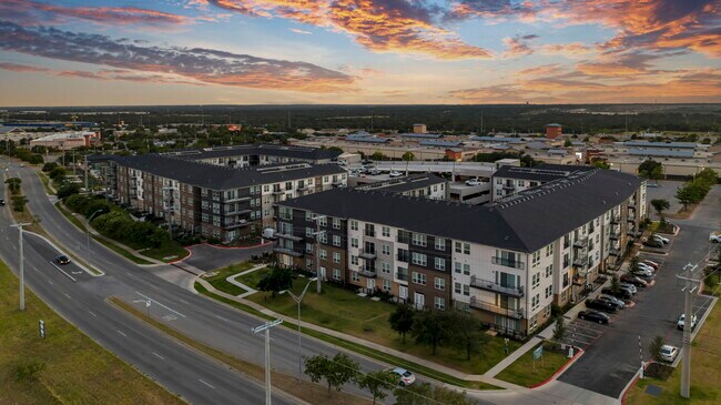 Foto del edificio - Lantana at Round Rock