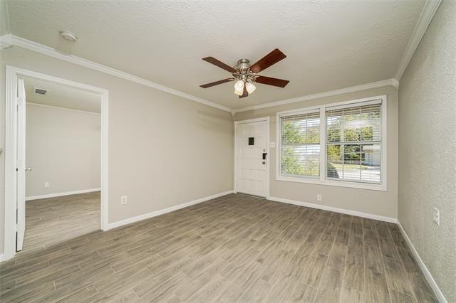 Building Photo - 2937 Larry Dr