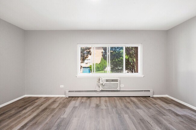 Foto del edificio - 805 N Court St