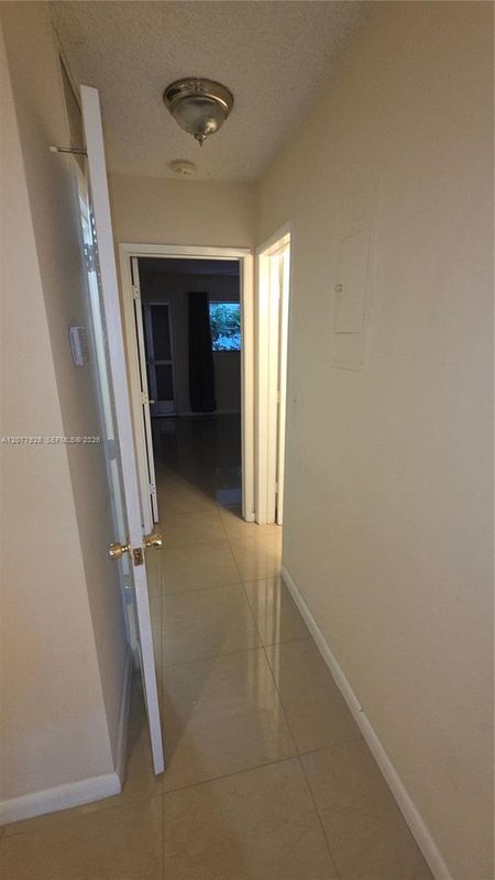 Foto del edificio - 2170 NE 51st Ct
