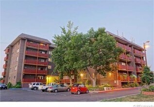 Building Photo - 3047 W 47th Ave