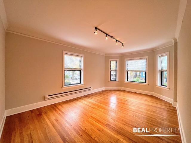 Foto del edificio - 2 bedroom in CHICAGO IL 60647