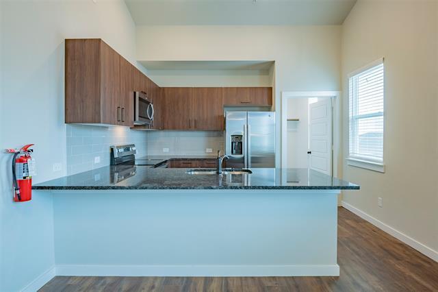 Building Photo - 615 Wheatfield Dr