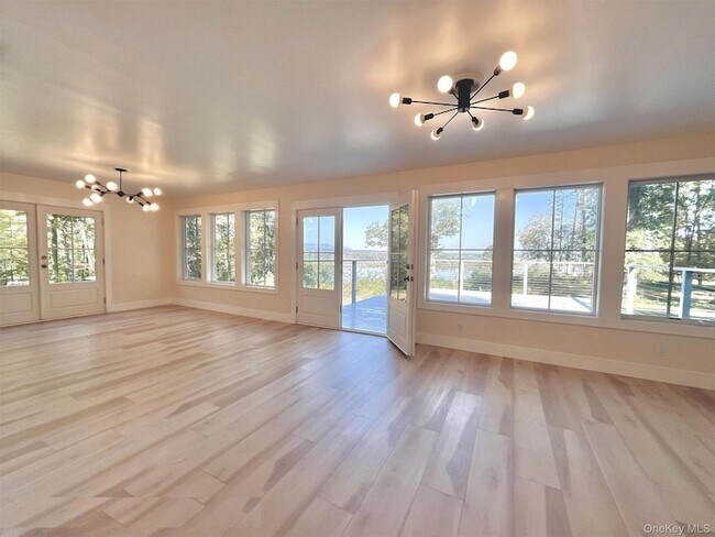 Building Photo - 5265 NY-9G