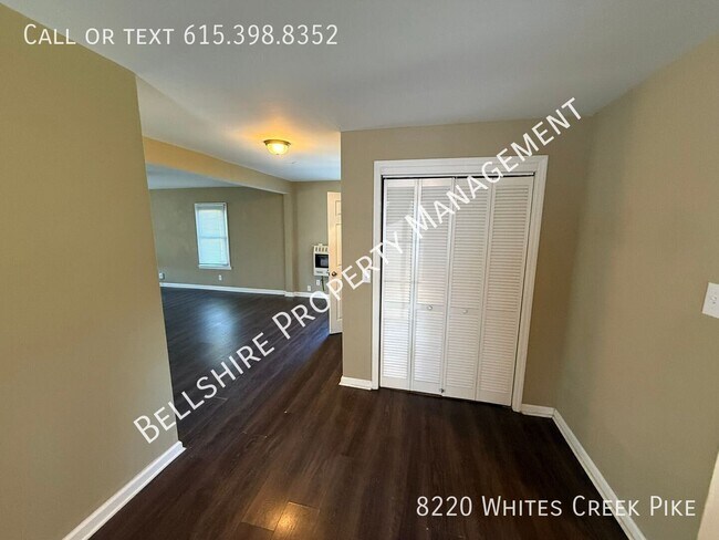 Foto del edificio - 8220 Whites Creek Pike