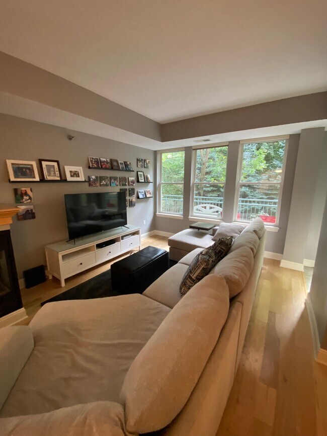 Living Room - 610 Main St N