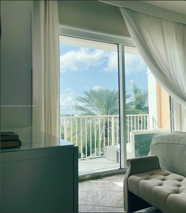 Foto del edificio - 802 W Windward Way