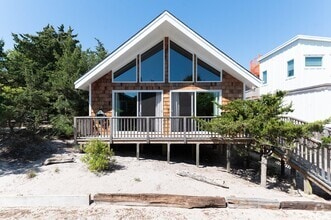 Building Photo - 66 Bungalow Ln