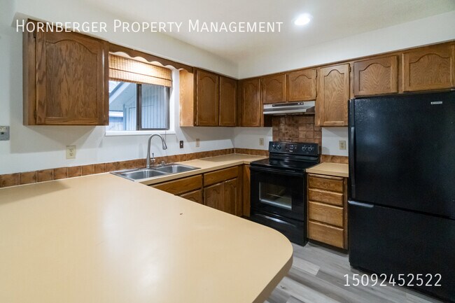 Foto del edificio - 10710 E 31st Ave