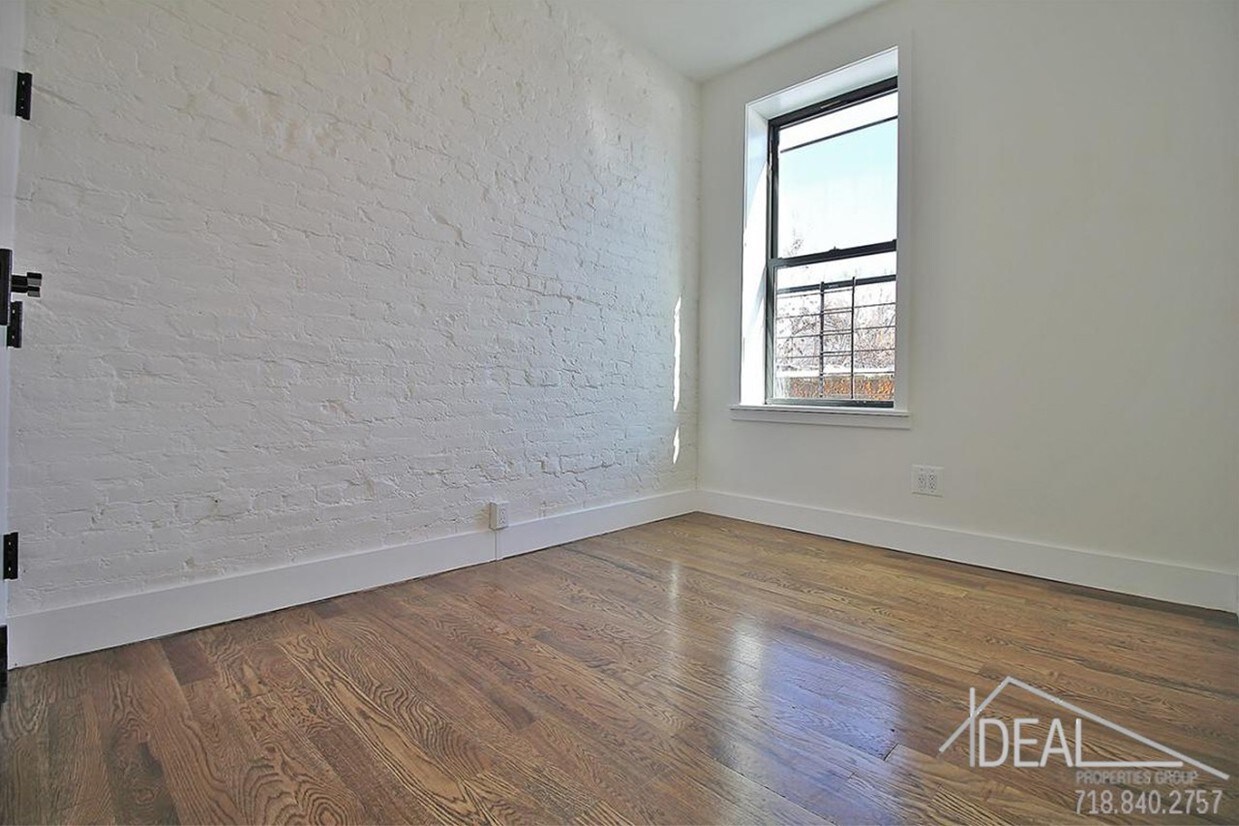 Primary Photo - 817 Avenue C #1R