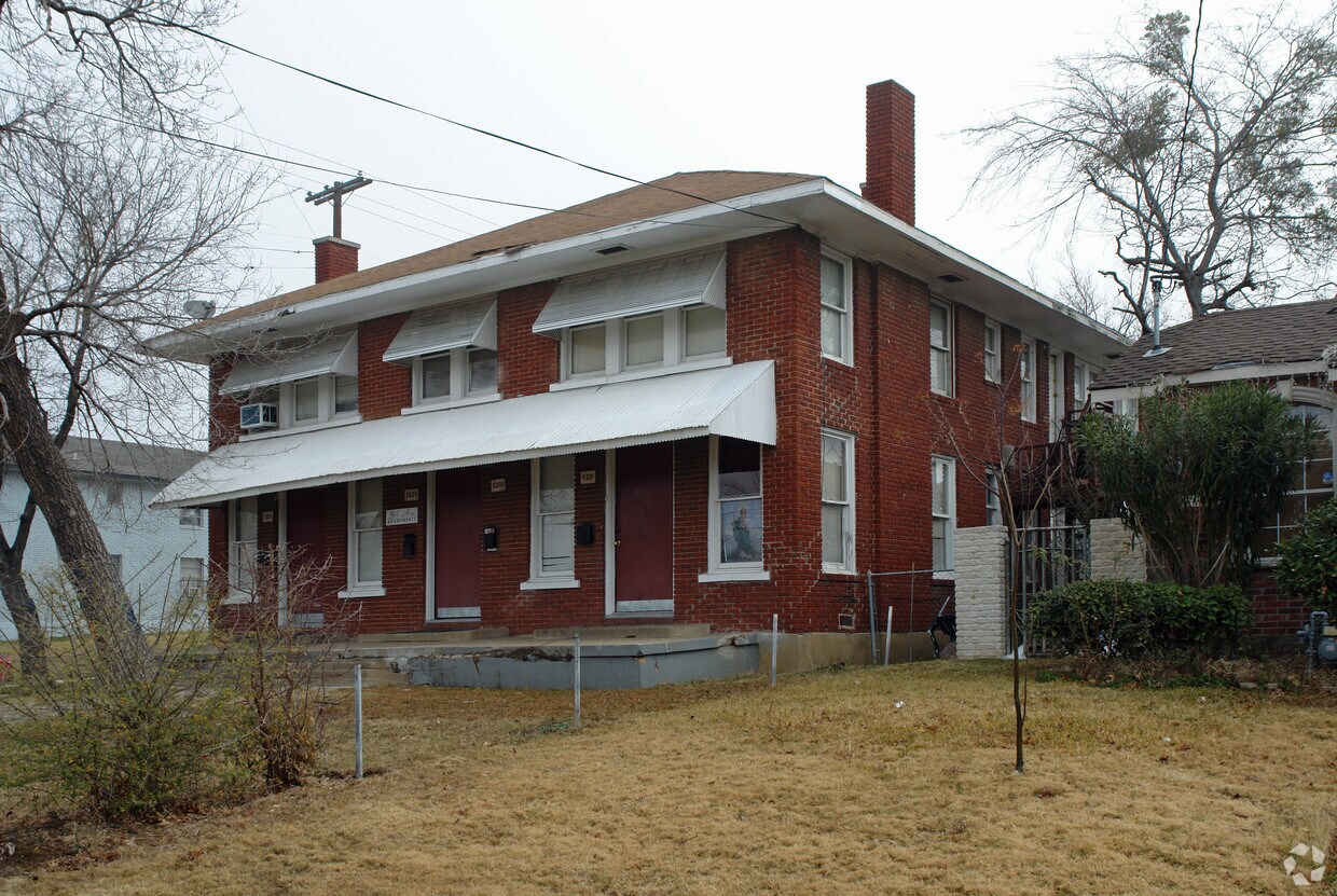 Building Photo - 5th Ave Apts.