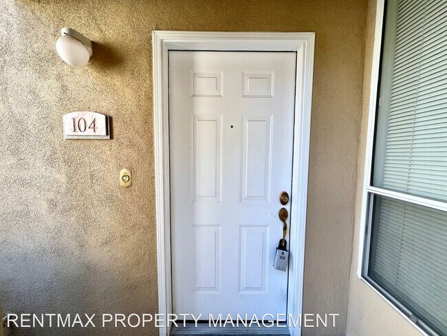 Foto del edificio - 2 br, 2 bath House - 8713 RED BROOK DR #104