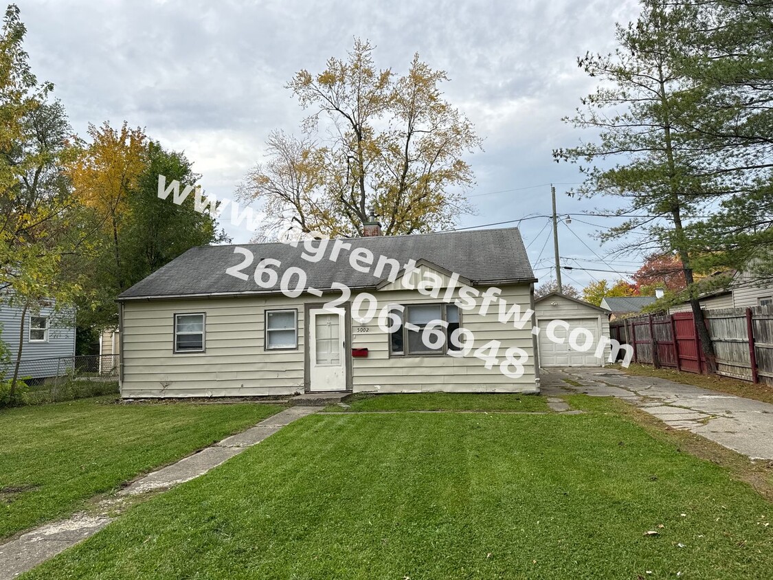 Primary Photo - 3 Bedroom House- Section 8 OK!