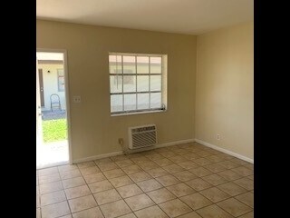 Foto del edificio - 148 NW 40th Ct