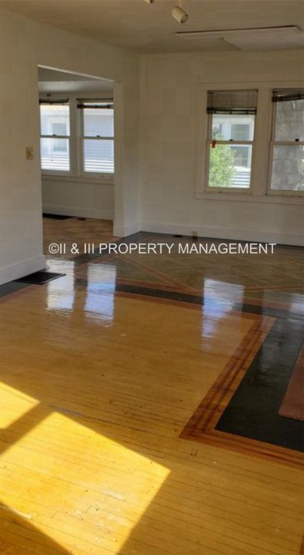 Building Photo - 236 W 73rd Terrace