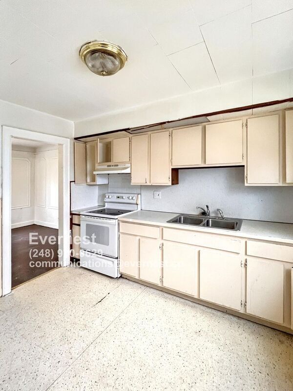Foto del edificio - 15395 Ardmore St