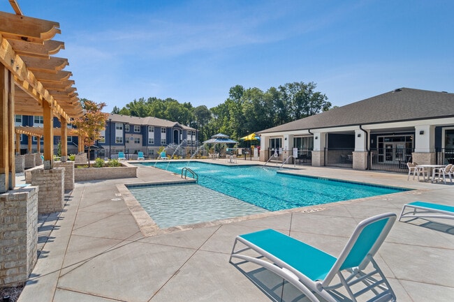 Building Photo - Peachtree Creek on Ponce