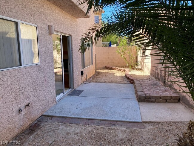 Building Photo - 7928 Seabourn Ct