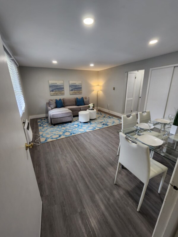 Foto del edificio - 1302 N Black Horse Pike