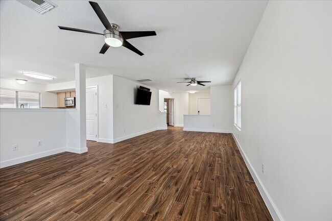 Building Photo - 262 Rolling Brook Dr