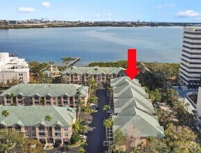 Building Photo - 1203 Bay Club Cir