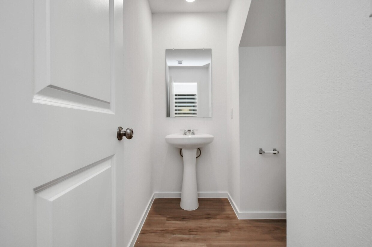 Primary Photo - 18710 Gissi Dr