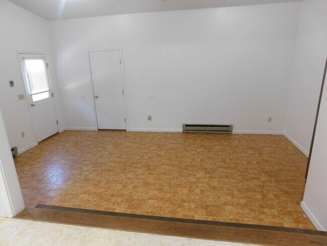 Foto del edificio - 609 E Indian Creek Dr