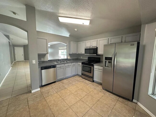 Foto del edificio - 10467 Blackmore Dr