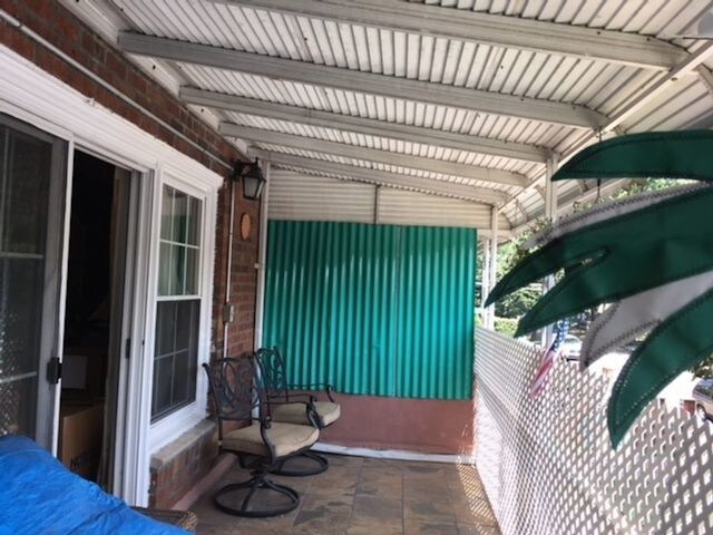 Foto del edificio - 35-58 65th St