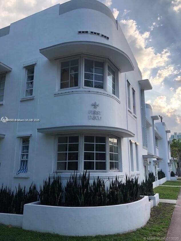 Foto principal - 810 7th St