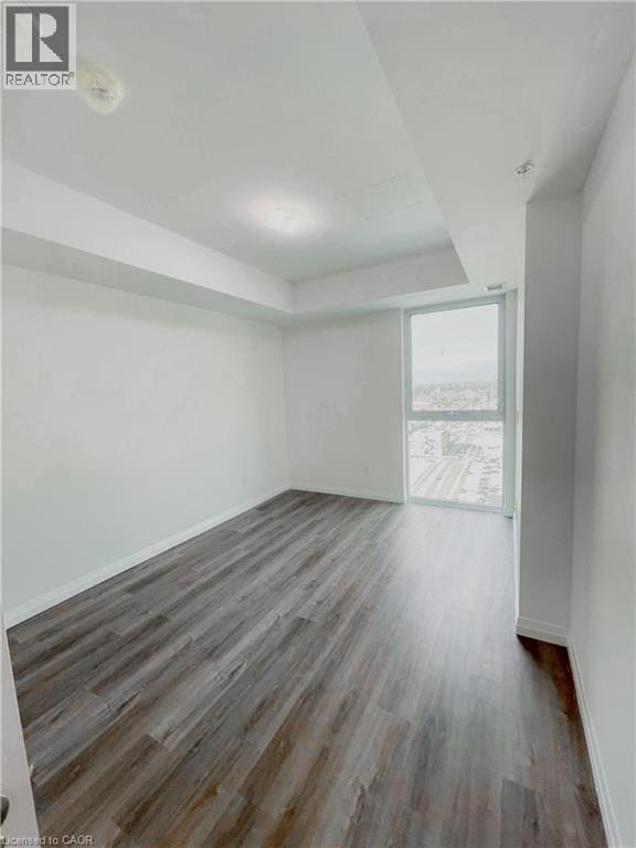 Building Photo - 60 Charles St W