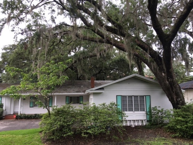 Foto principal - 610 Gaines Way