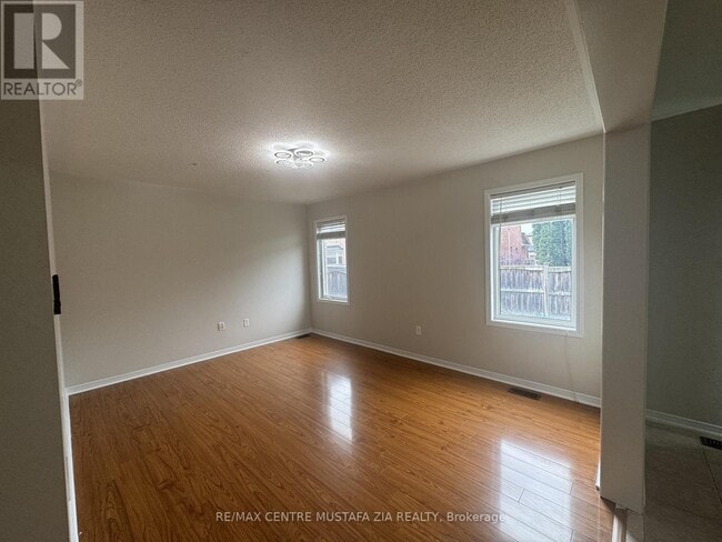 Building Photo - 158 Lavery Heights