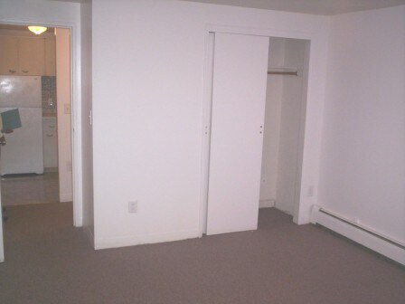 Building Photo - 53 Miller St