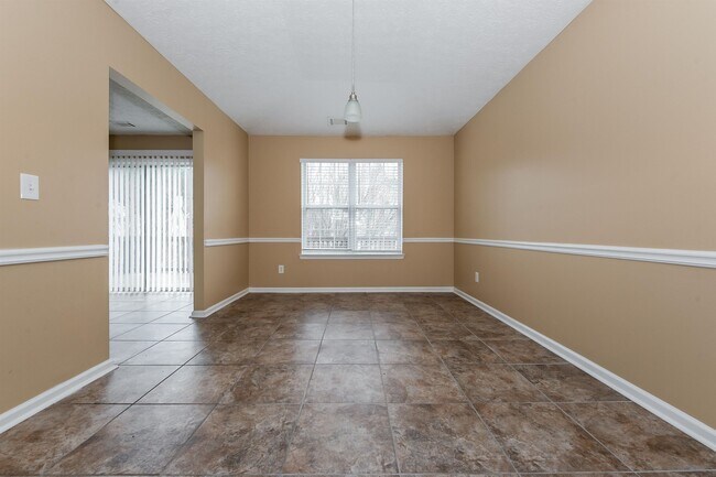 Foto del edificio - 1158 Millwood Dr