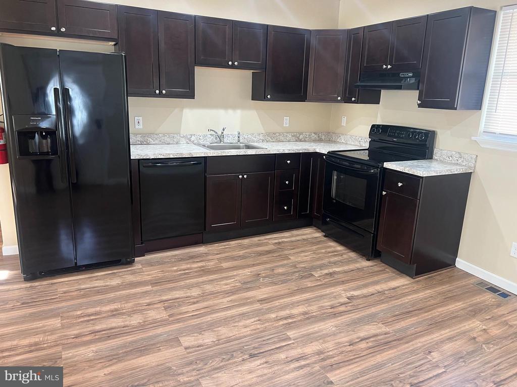 226 E Gibbsboro Rd, Lindenwold, NJ 08021 House Rental in Lindenwold