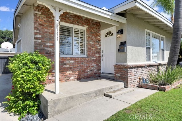 Building Photo - 744 Caballo Ave