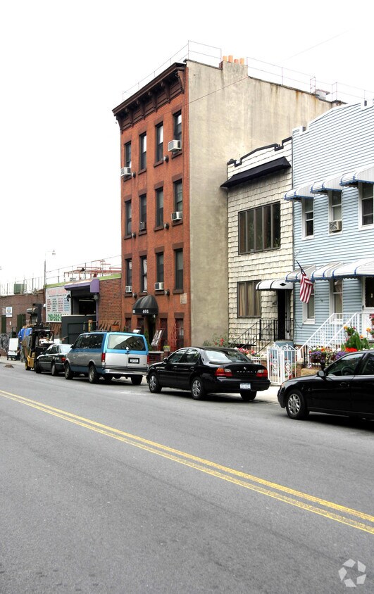 Foto principal - 401 20th St