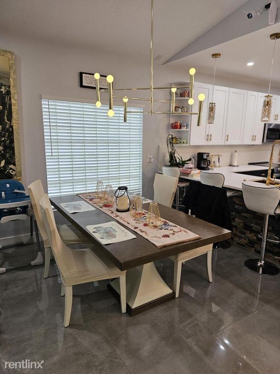 Foto del edificio - 4 br, 2 bath House - 6359 Harbour Club Dr