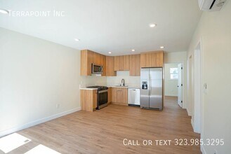 Building Photo - 1038 Westmoreland Ave