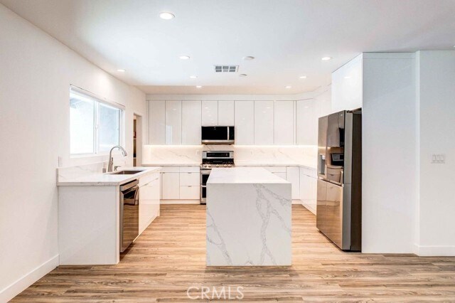 Foto del edificio - 8801 Paso Robles Ave