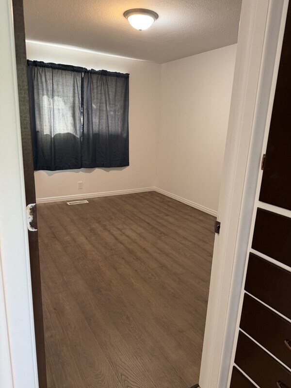 Foto del edificio - 1014 N 300 W