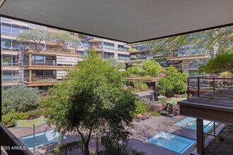 Building Photo - 7167 E Rancho Vista Dr
