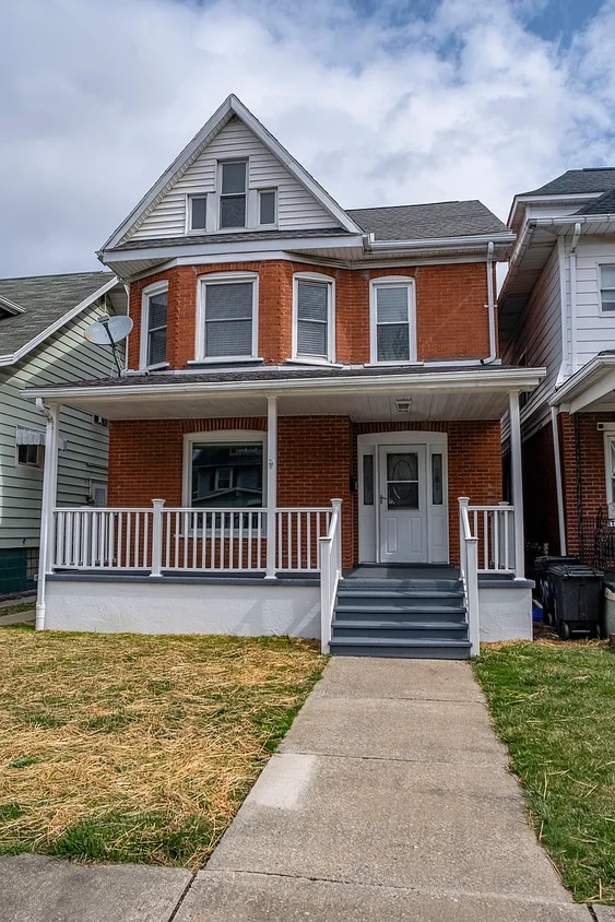 Primary Photo - 910 Broadway