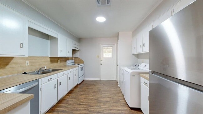 Foto del edificio - 3921 Olive St